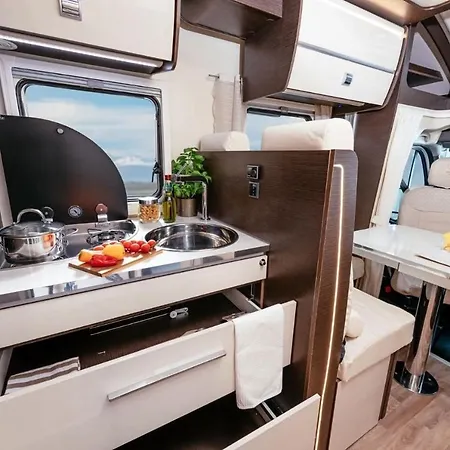 Swiss Camp Autocaravanas * Porto